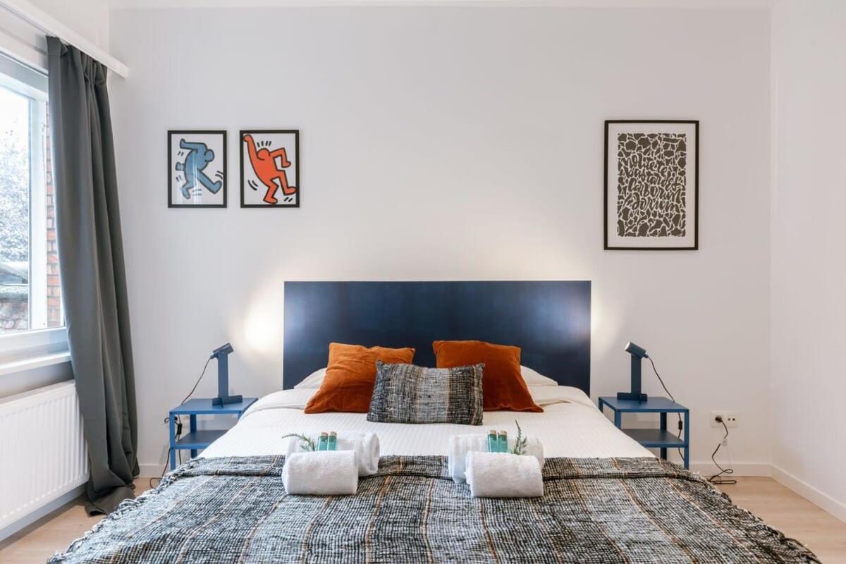 Colorful Pop Apartment In The Heart Of Amberes Exterior foto